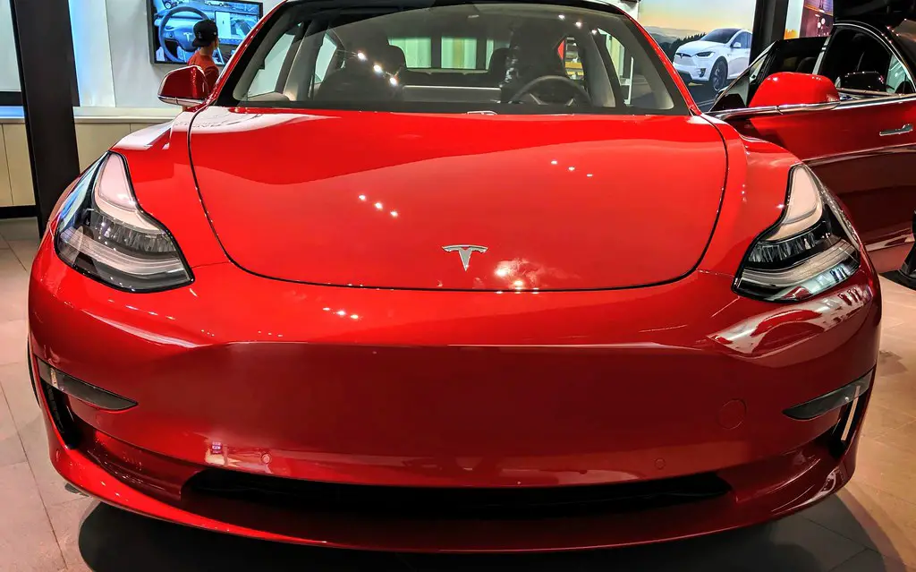 Red Teslas