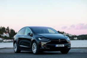How Can You Open The Tesla X Doors Manually? & When Would You Need To