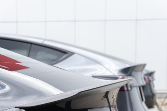 How Do Electric Vehicles (and Tesla) Heat and Cool Without An Engine?